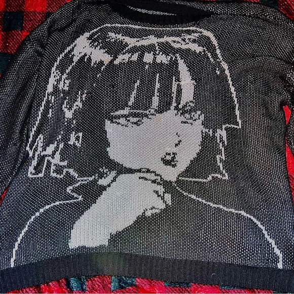 Black anime girl sweater perfect for the cold :) - Picture 3 of 3